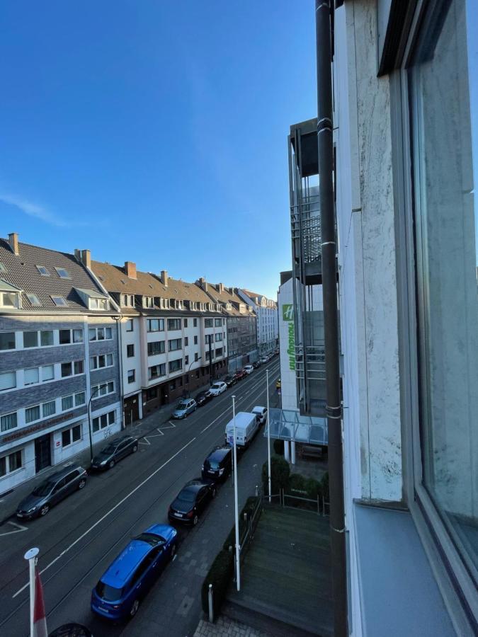 4* Boutique Zimmer Am Hafen + Oepnv & Tg * Dusseldorf