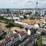4* Boutique Zimmer Am Hafen + Oepnv & Tg Apartment Dusseldorf