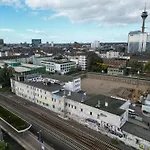 4* Boutique Zimmer Am Hafen + Oepnv & Tg Apartment Dusseldorf
