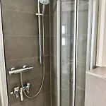 4* Boutique Zimmer Am Hafen + Oepnv & Tg * Dusseldorf