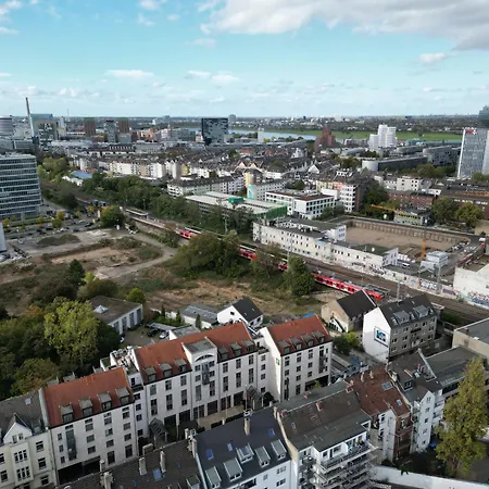 4* Boutique Zimmer Am Hafen + Oepnv & Tg Appartement *